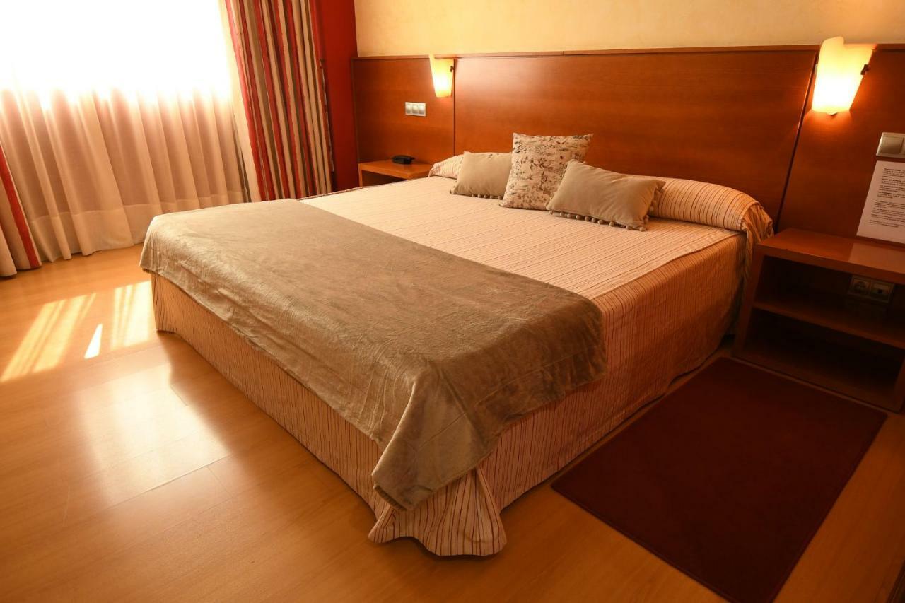 Hotel Miravalle Оренсе Экстерьер фото